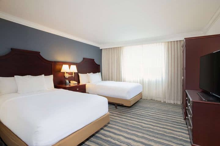 Room 9 of 30